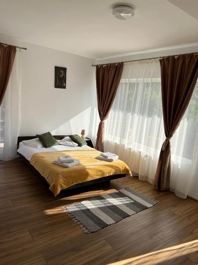 Vila Vibrant Μπραν Εξωτερικό φωτογραφία