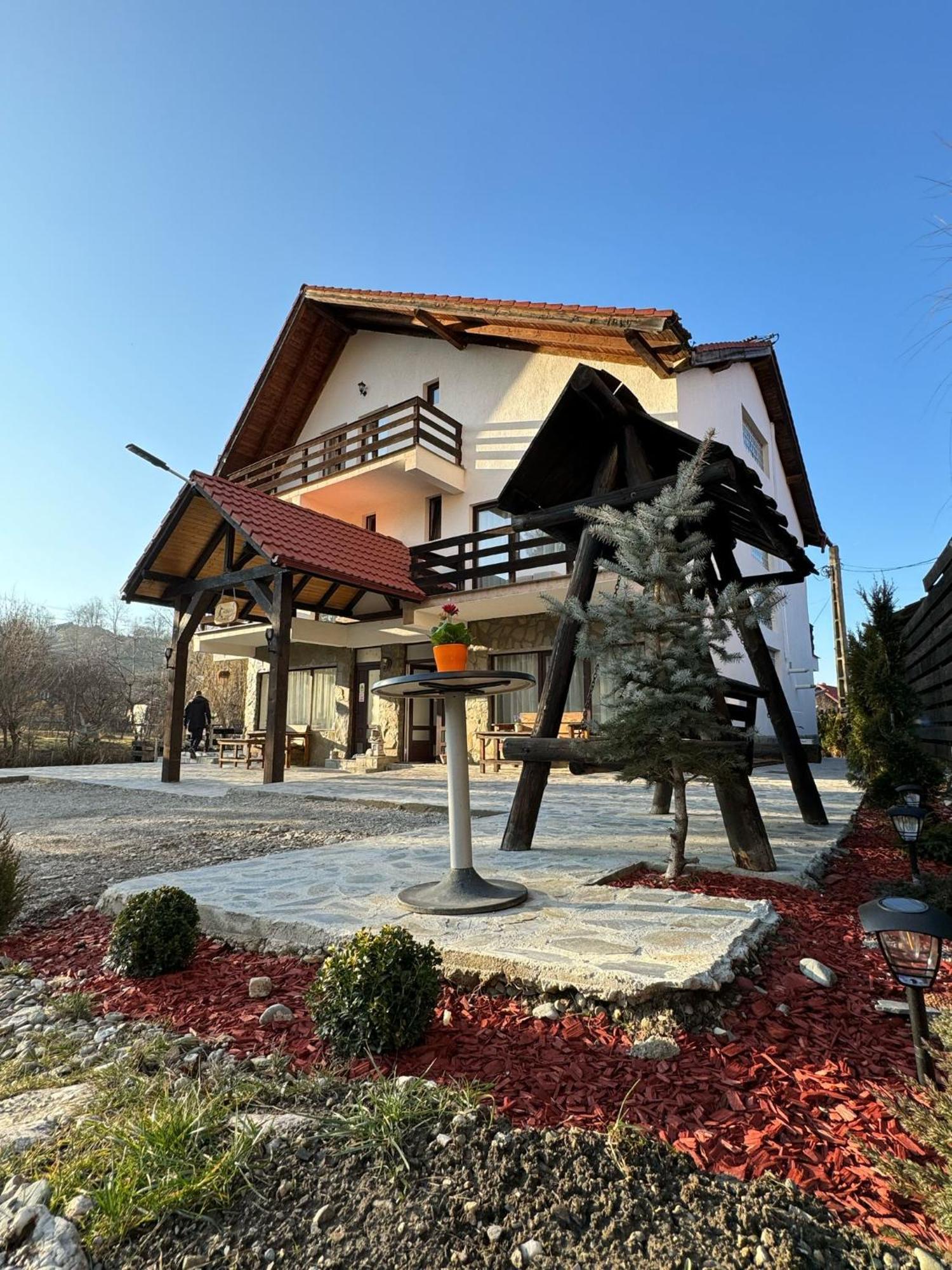 Vila Vibrant Μπραν Εξωτερικό φωτογραφία